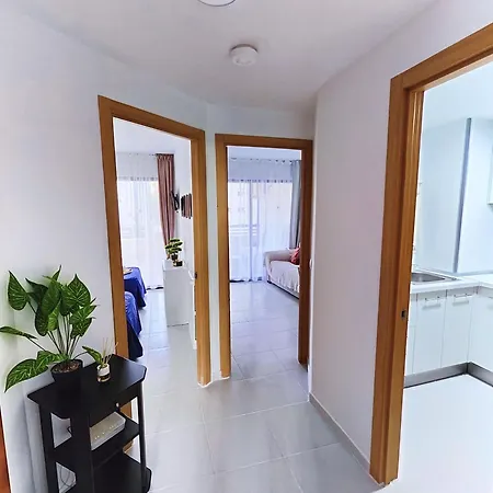 Luxmar Levante